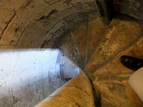 chartres072464.jpg