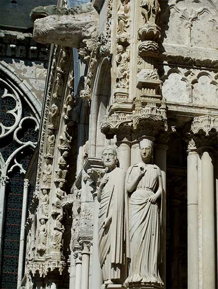chartres072476.jpg