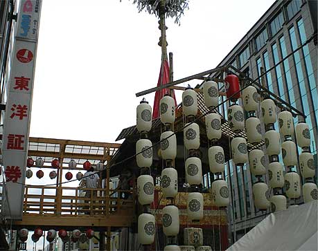 gion716b.jpg