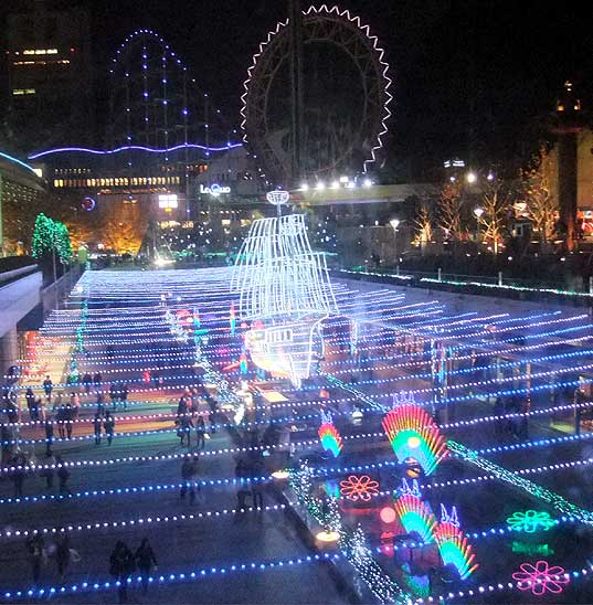 lightup201012l.jpg