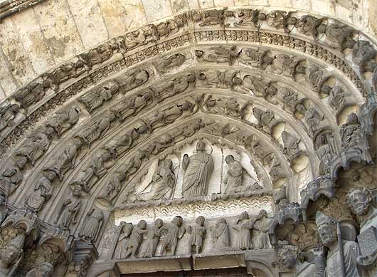 chartres072402.jpg