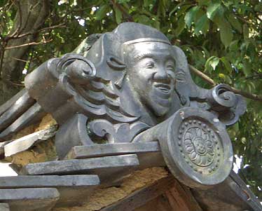 東大寺の鬼瓦