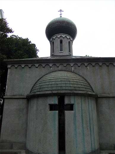 nikoraidou2010073106.jpg