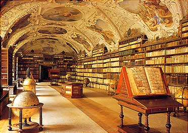ストラフ修道院付属図書館　プラハ