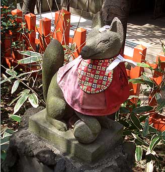 花園神社 お狐様